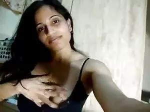 英語熟女Janeyは彼女の毛むくじゃらの ...