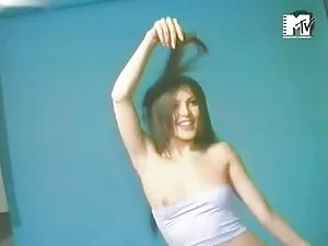 異人種間の情熱とともにEstelle 女 ...