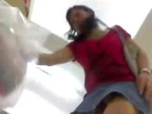 キャビネットでの重い掘削 エロ 動画 女 ...