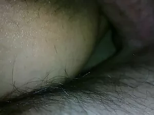 親愛なる男とお父さんは熱いorgyを持っ ...